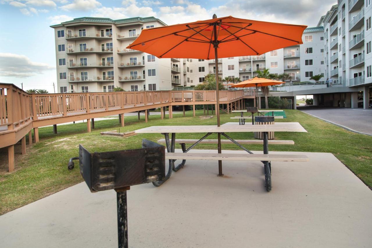 Holiday Inn Club Vacations Galveston Beach Resort Exterior photo