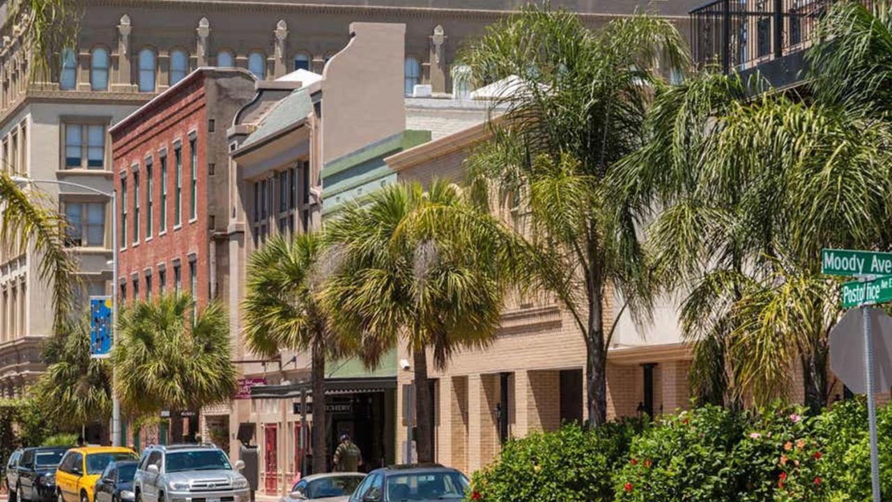 Holiday Inn Club Vacations Galveston Beach Resort Exterior photo