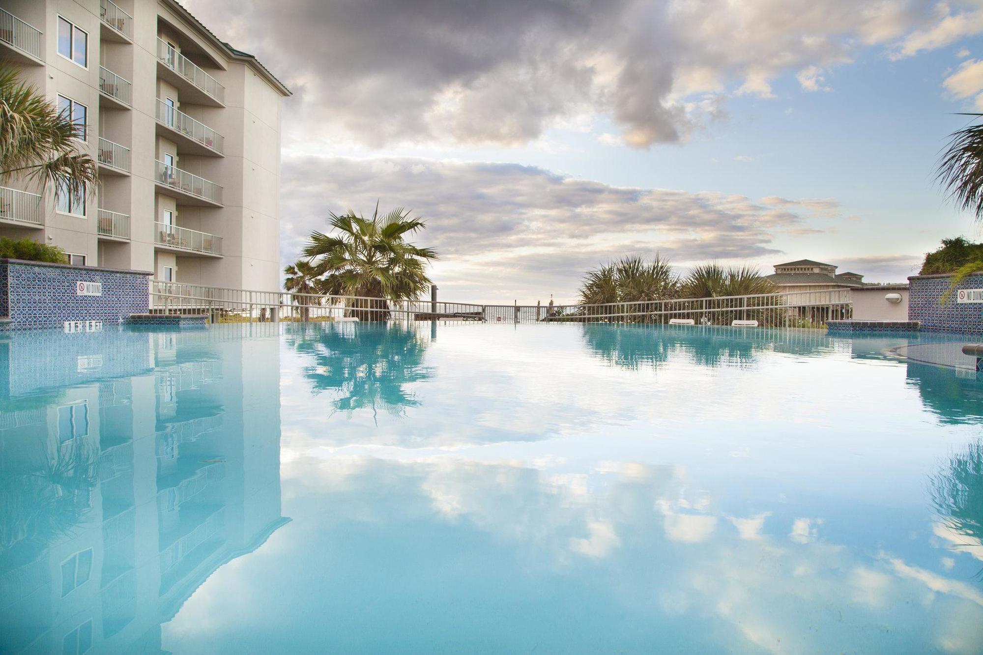 Holiday Inn Club Vacations Galveston Beach Resort Exterior photo